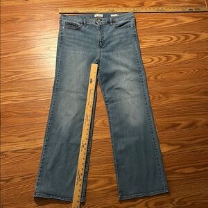 Jessica Simpson Light Blue Denim mid rise bootcut Jeans women’s size 14/32